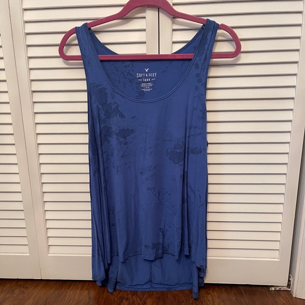 american eagle soft and sexy tank!